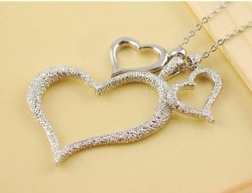 triple hearts necklace