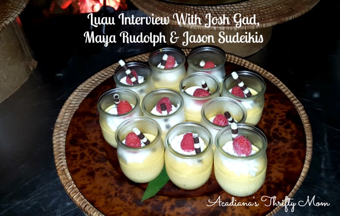 Luau Interview With Josh Gad, Maya Rudolph & Jason Sudeikis #AlohaAngryBirds