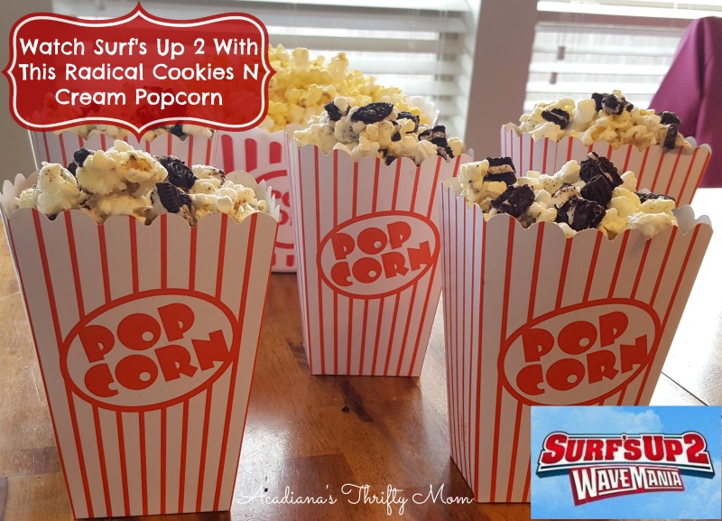 Watch Surf's Up 2 With This Radical Cookies N Cream Popcorn #SurfsUp2