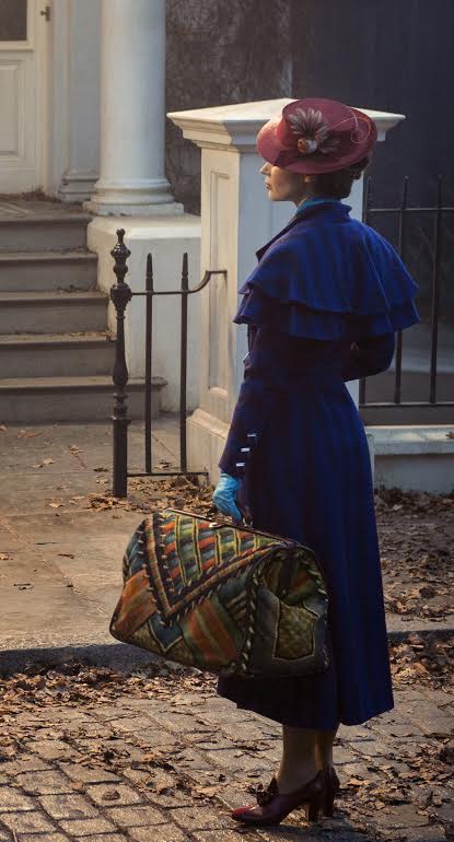 Here Is Your First Look at Emily Blunt as Mary Poppins in Mary Poppins Returns #MaryPoppinsReturns