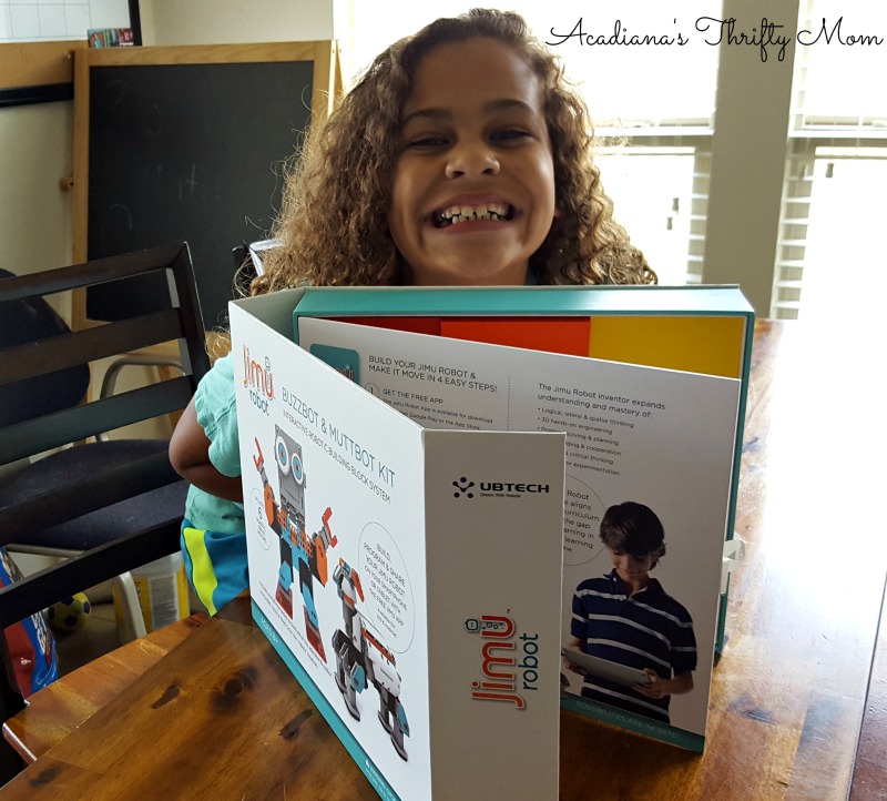 Let Your Kids Learn STEM And Dance With Jimu Buzzbot And Muttbot #Jimu