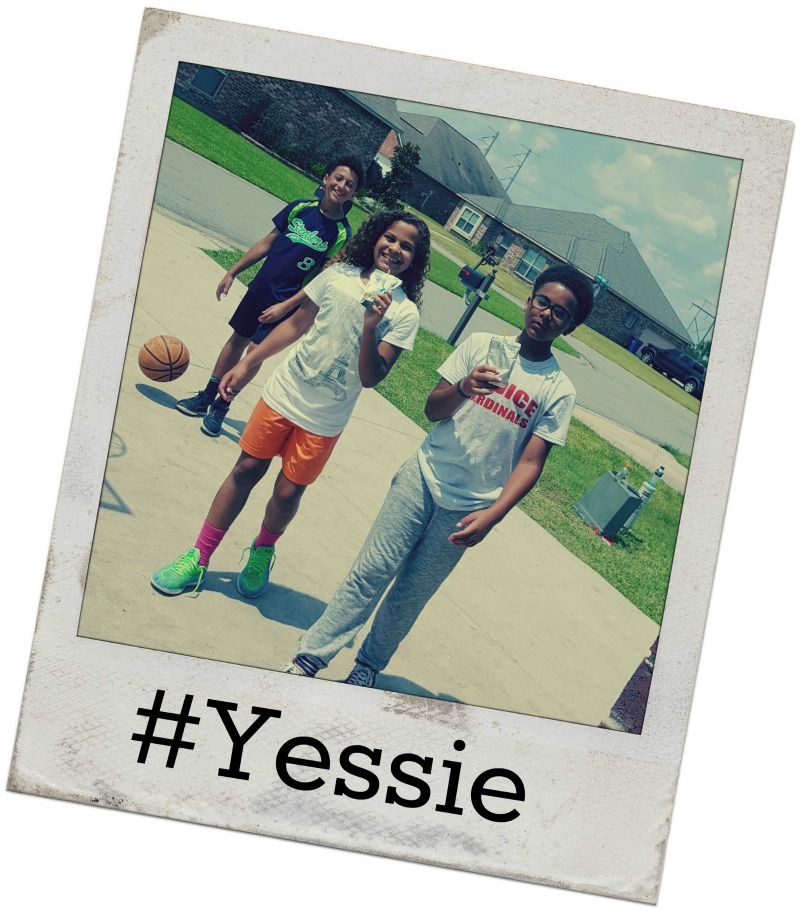 Have The Perfect Day For A Perfect #Yessie With Your Kids Today #WalmartCapriSun