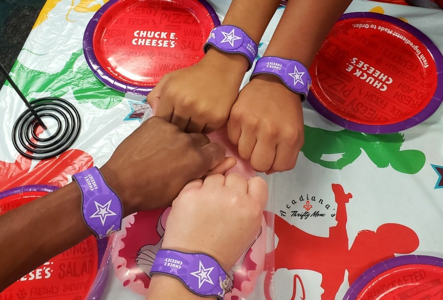Even Your Big Kids Will Have Fun and Love The Fresh Food At Chuck E. Cheese