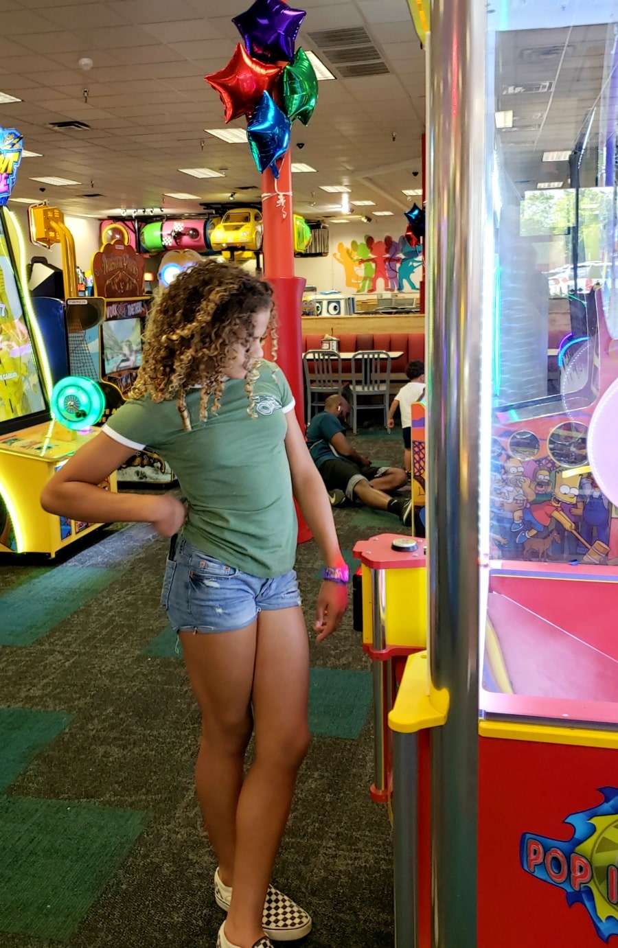 Even Your Big Kids Will Have Fun and Love The Fresh Food At Chuck E. Cheese