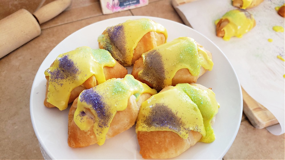 Easy Crescent King Cake Bites