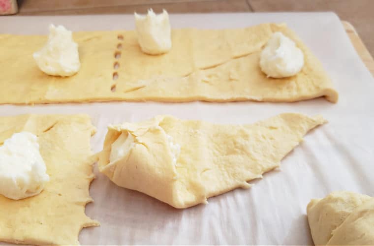 Easy Crescent King Cake Bites