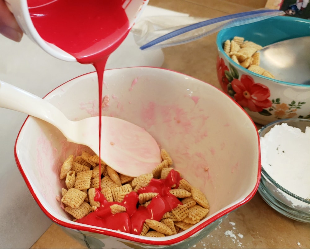 Valentine Muddy Buddies For Your Sweetheart