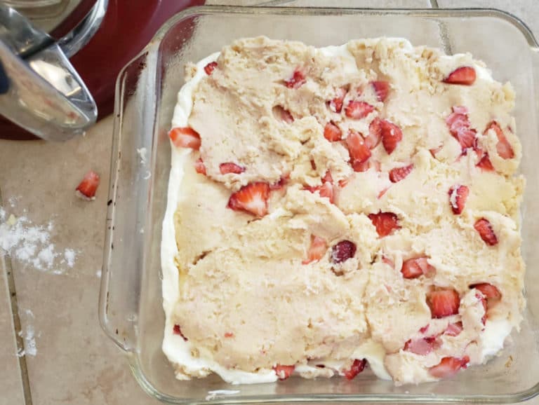 Easy Strawberry Cheesecake Cookie Bars - Acadiana's Thrifty Mom