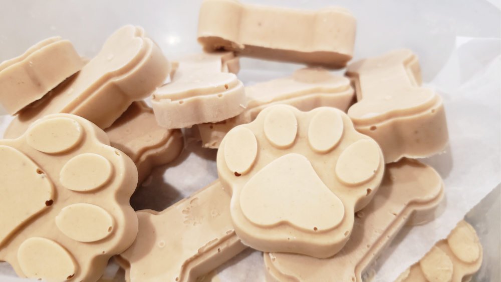 3 Ingredient Frozen Dog Treats